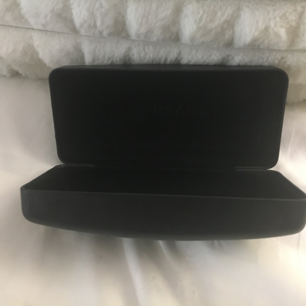 Versace sunglasses case & box bundle - Picture 3 of 3